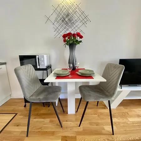 公寓 Albani Life, Stile & Comfort In Soluzione Silenziosa E Indipendente, Comoda Per Stadio San Siro, Rho Fiera E Life