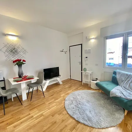 公寓 Albani Life, Stile & Comfort In Soluzione Silenziosa E Indipendente, Comoda Per Stadio San Siro, Rho Fiera E Life *